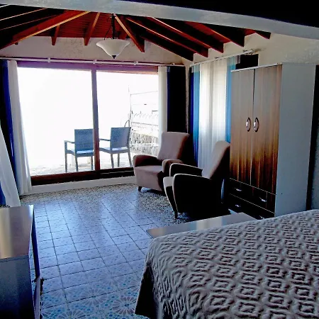 Polikne Butik Hotel, Restaurant , 3*